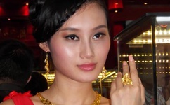 腿分大点就不疼了 免费播放